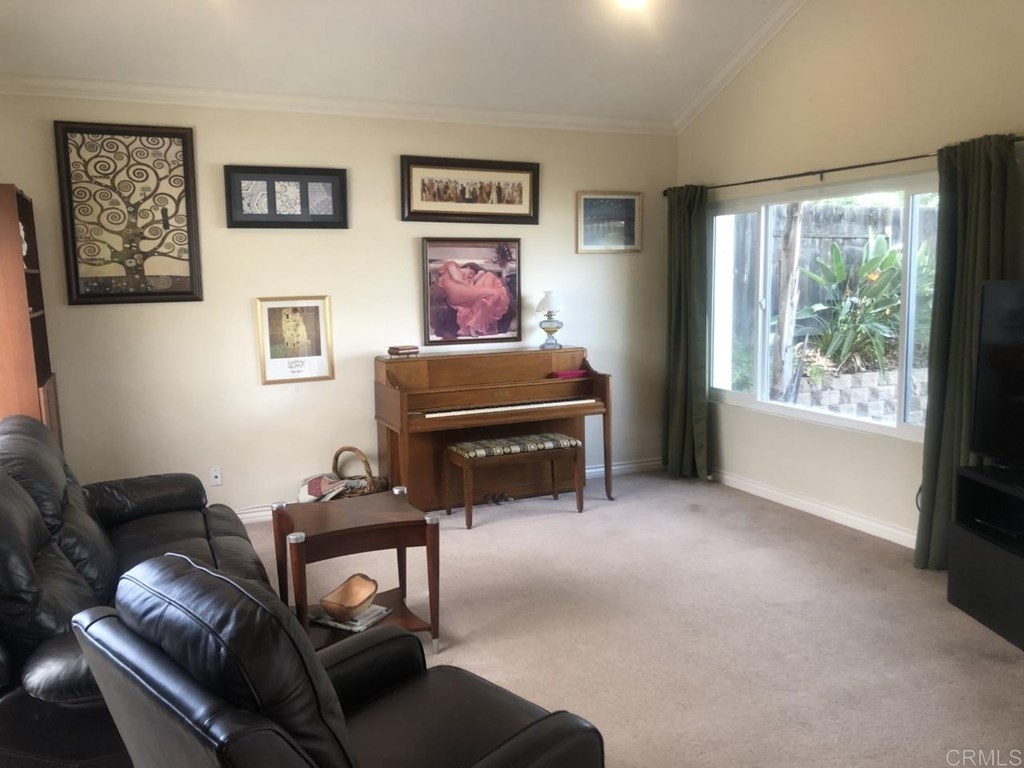 1971 Ruby Road Escondido, CA 92026 - Photo 8 of 21