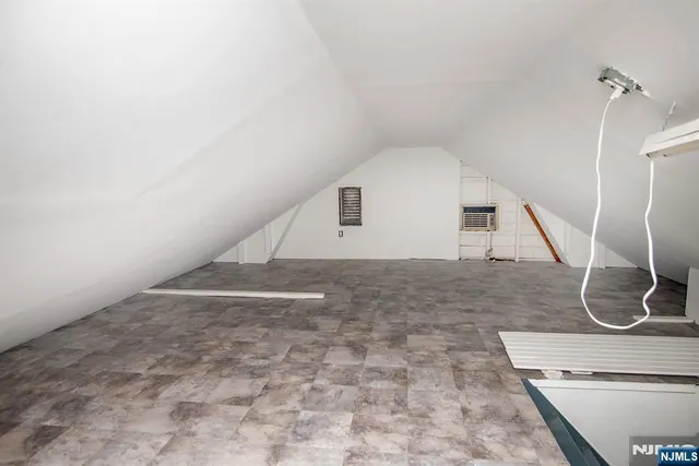 a view of entryway and hall