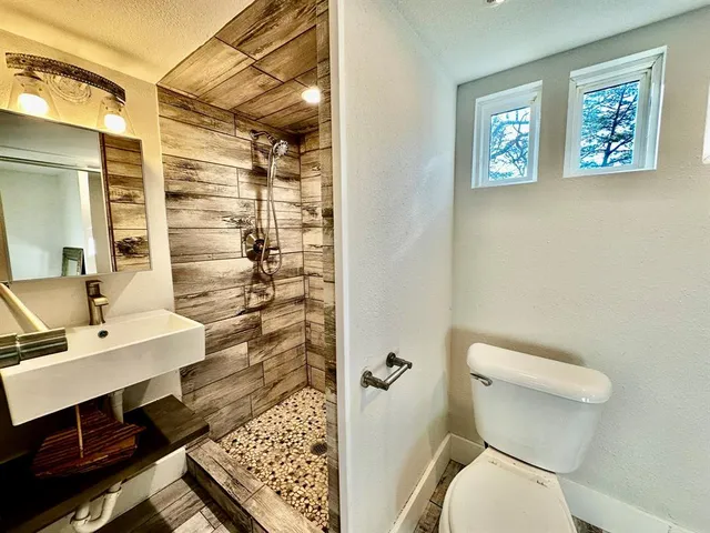 $199,500 | 318 Windsor Drive, Pottsboro, TX 75076