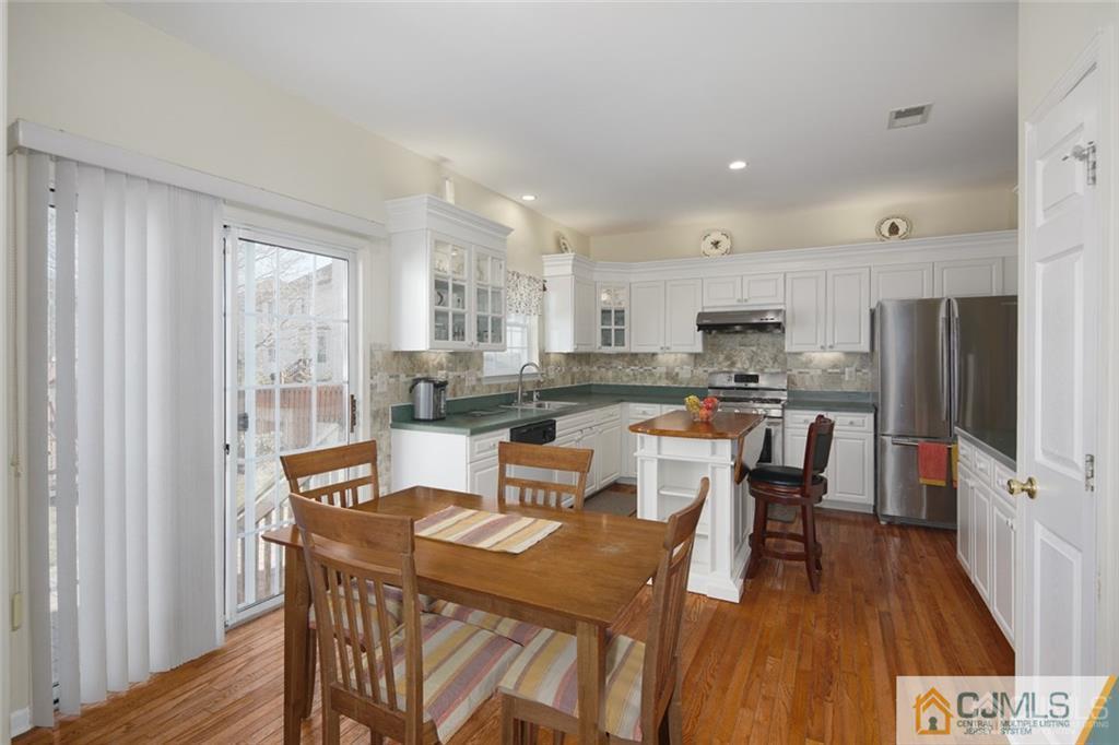 32 Putnam Road Monmouth Junction, NJ 08852 - Photo 14 of 25 Gallery Image 14