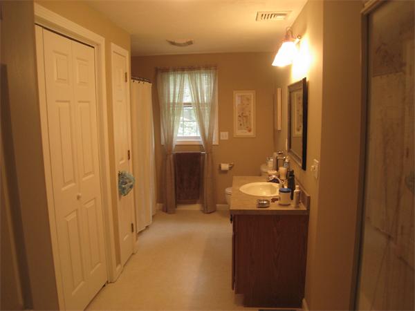 33 Ridge Drive, Unit 33 Middleboro, MA 02346 - Photo 13 of 19 Gallery Image 13