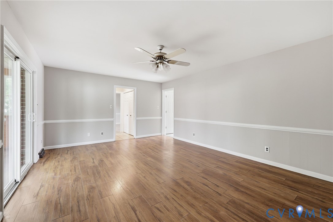 4548 Ridgecrest Lane Colonial Heights, VA 23834 - Photo 16 of 34 Family room with view toward the kitchen