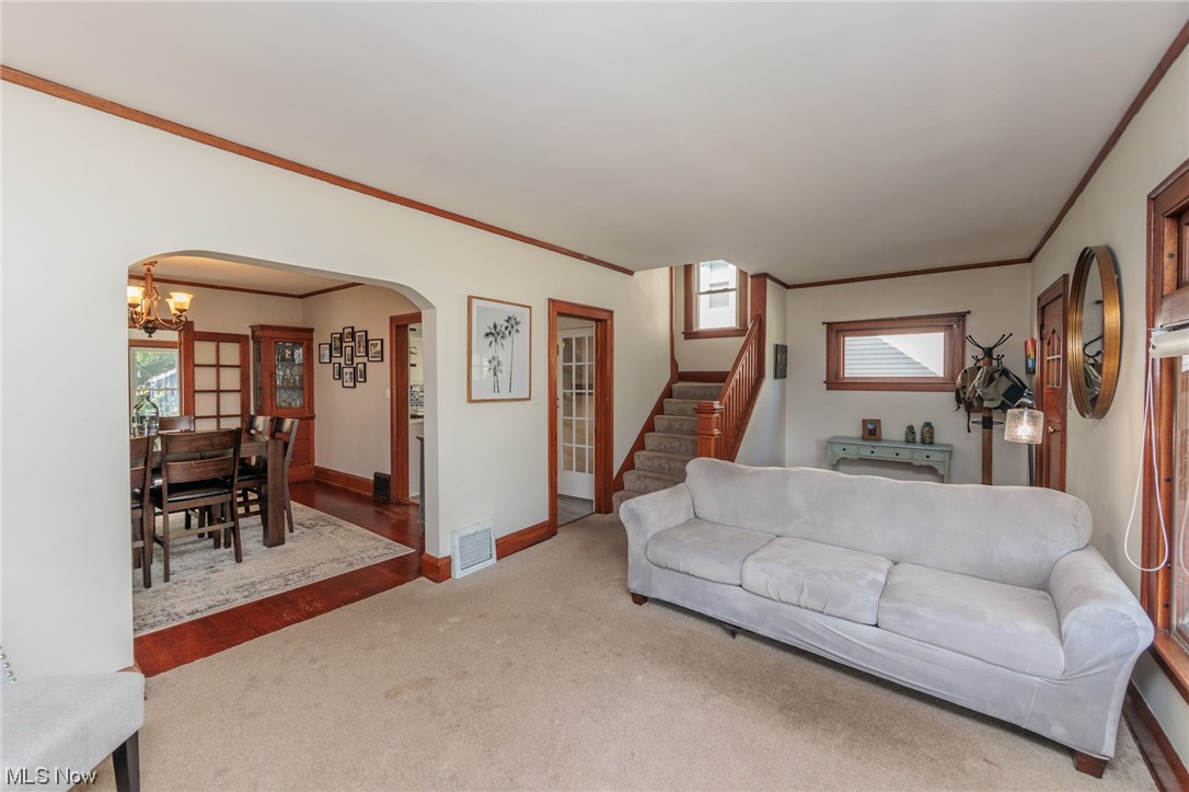 10209 Baltic Road Cleveland, OH 44102 - Photo 8 of 35 Gallery Image 8