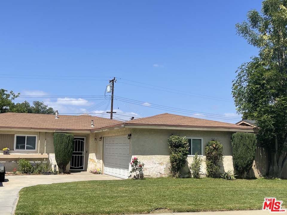 3348 Norfolk Drive Riverside, CA 92503 - Photo 1 of 18