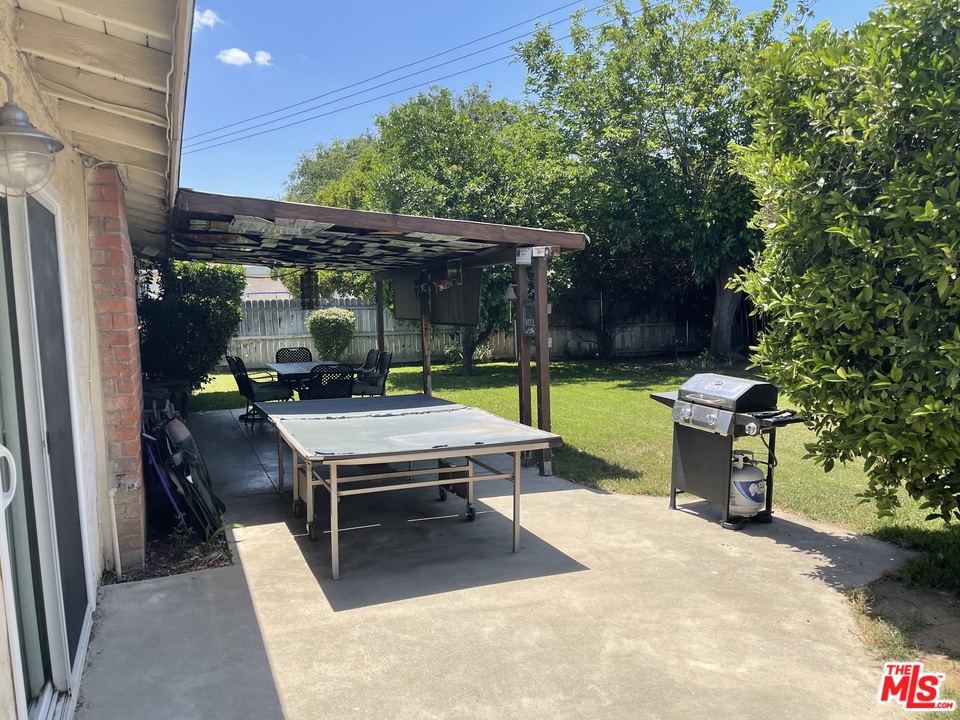 3348 Norfolk Drive Riverside, CA 92503 - Photo 13 of 18