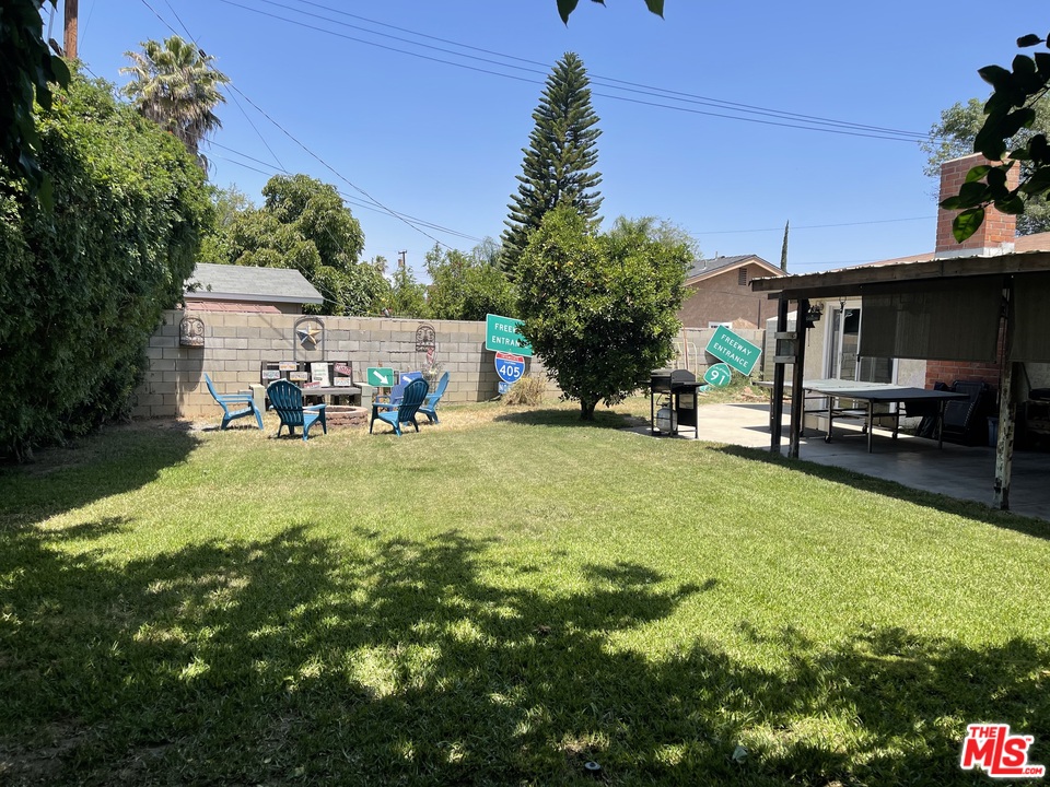 3348 Norfolk Drive Riverside, CA 92503 - Photo 14 of 18