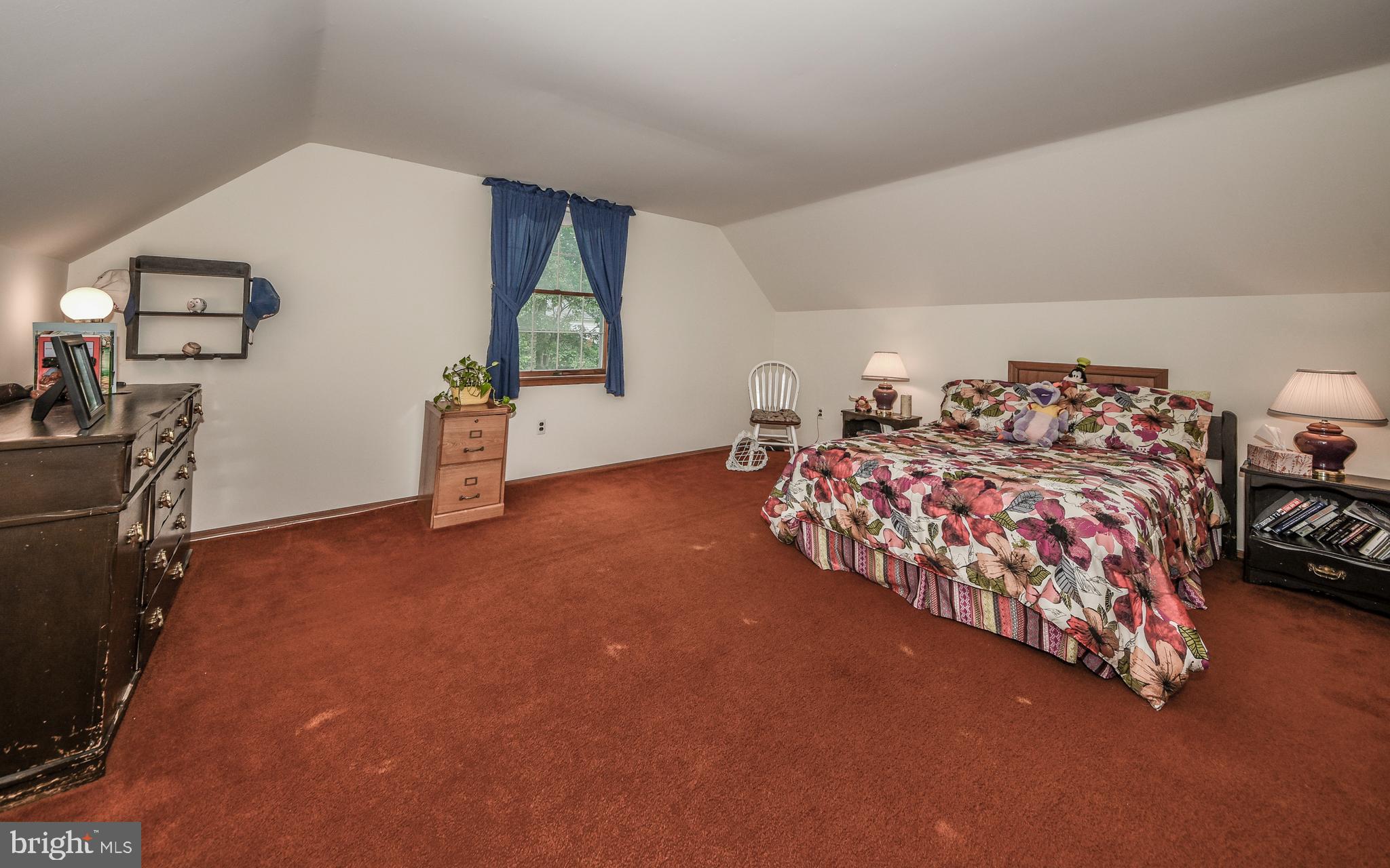 104 Jacobs Creek Road Ewing, NJ 08628 - Photo 20 of 34 Gallery Image 20