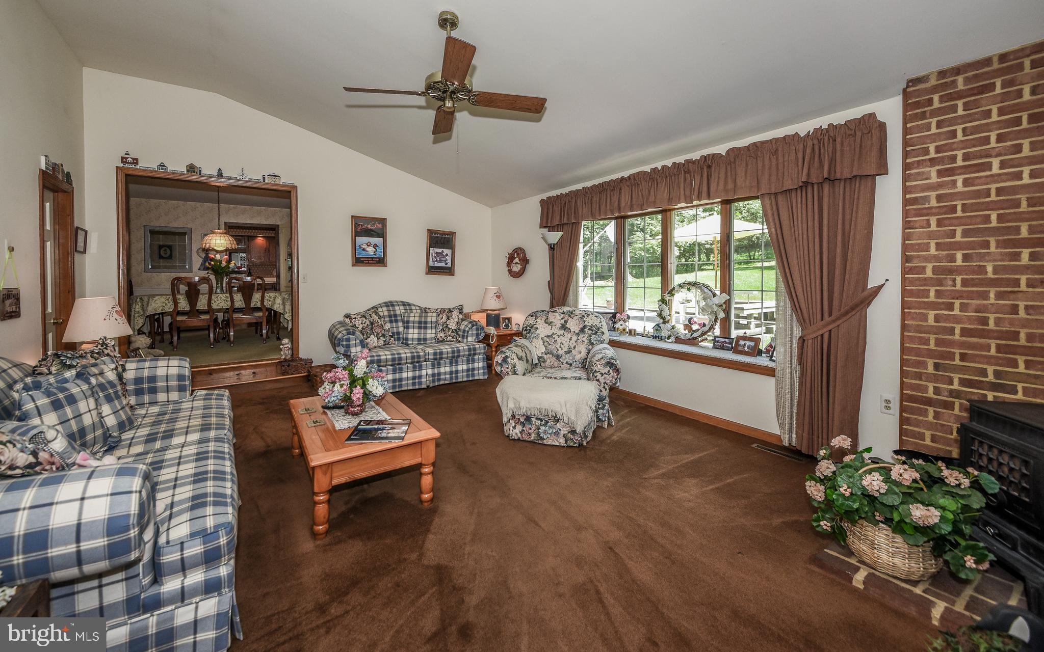 104 Jacobs Creek Road Ewing, NJ 08628 - Photo 6 of 34 Gallery Image 6