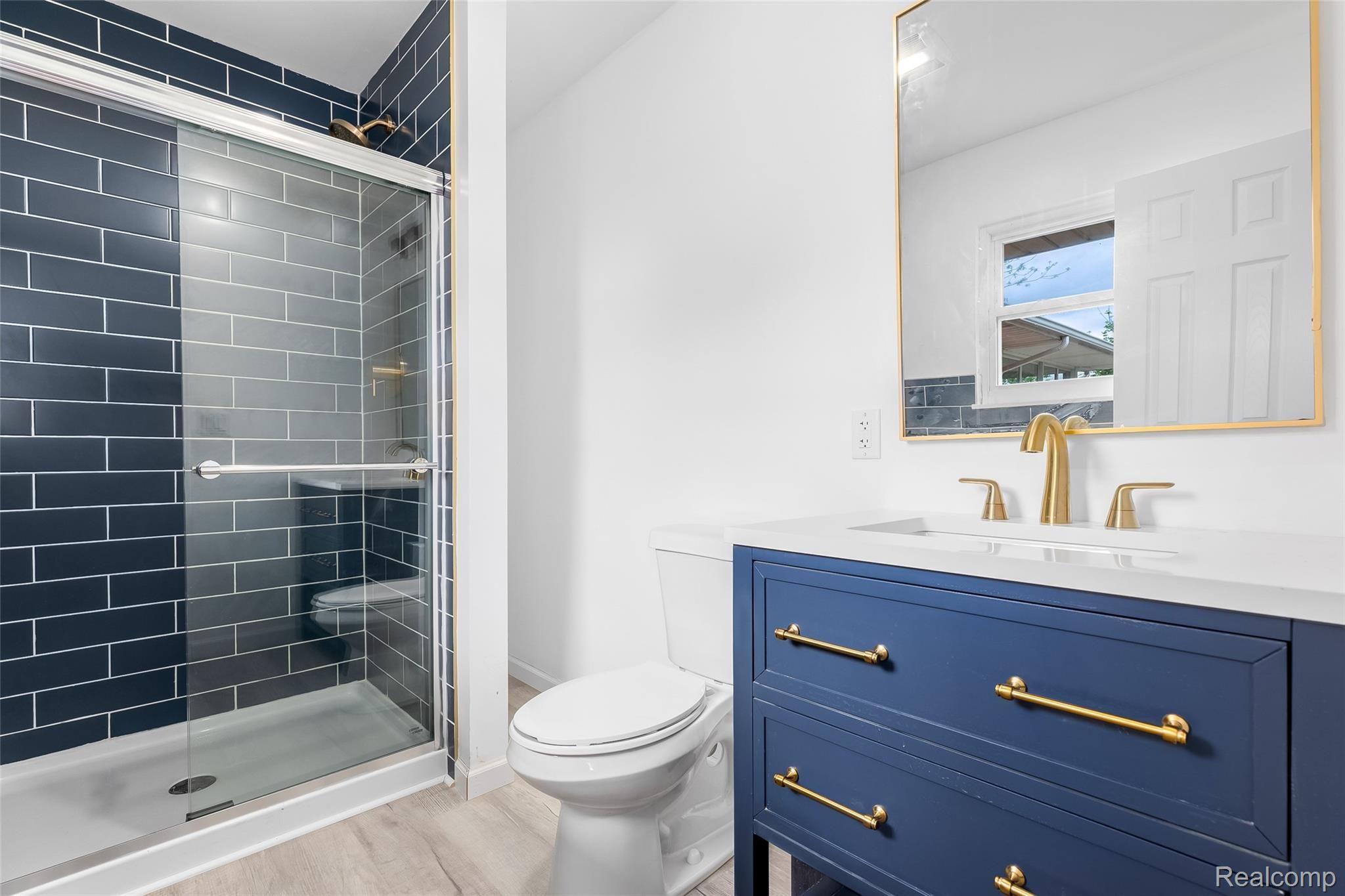 2475 Rauch Road Temperance, MI 48182 - Photo 25 of 46 29.MasterBathroom