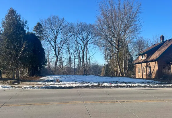 $40,000 | 344 Pine Street, Sheboygan Falls, WI 53085
