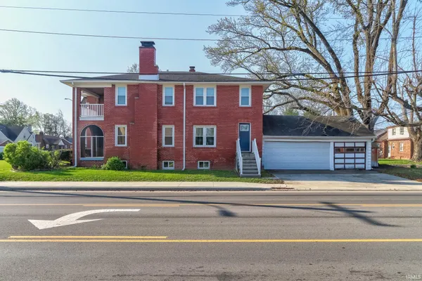 $329,000 | 401-403 South Lincoln Park Drive, Evansville, IN 47714