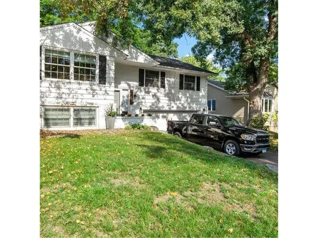 $3,800 | 4520 Vandervork Avenue, Edina, MN 55436