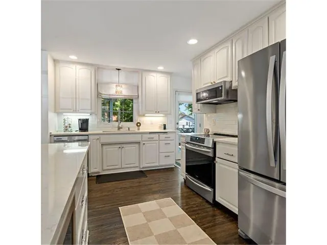 $3,800 | 4520 Vandervork Avenue, Edina, MN 55436