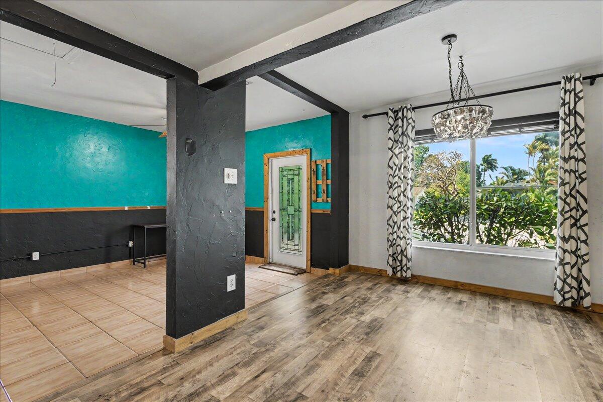 411 Southwest 1st Street Boca Raton, FL 33432 - Photo 14 of 47 Entry Way