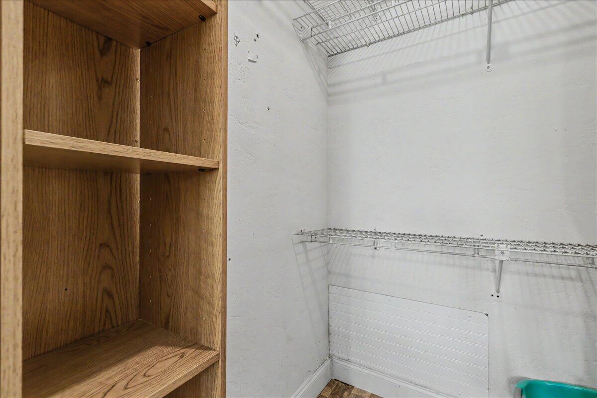 411 Southwest 1st Street Boca Raton, FL 33432 - Photo 32 of 47 Primary Closet