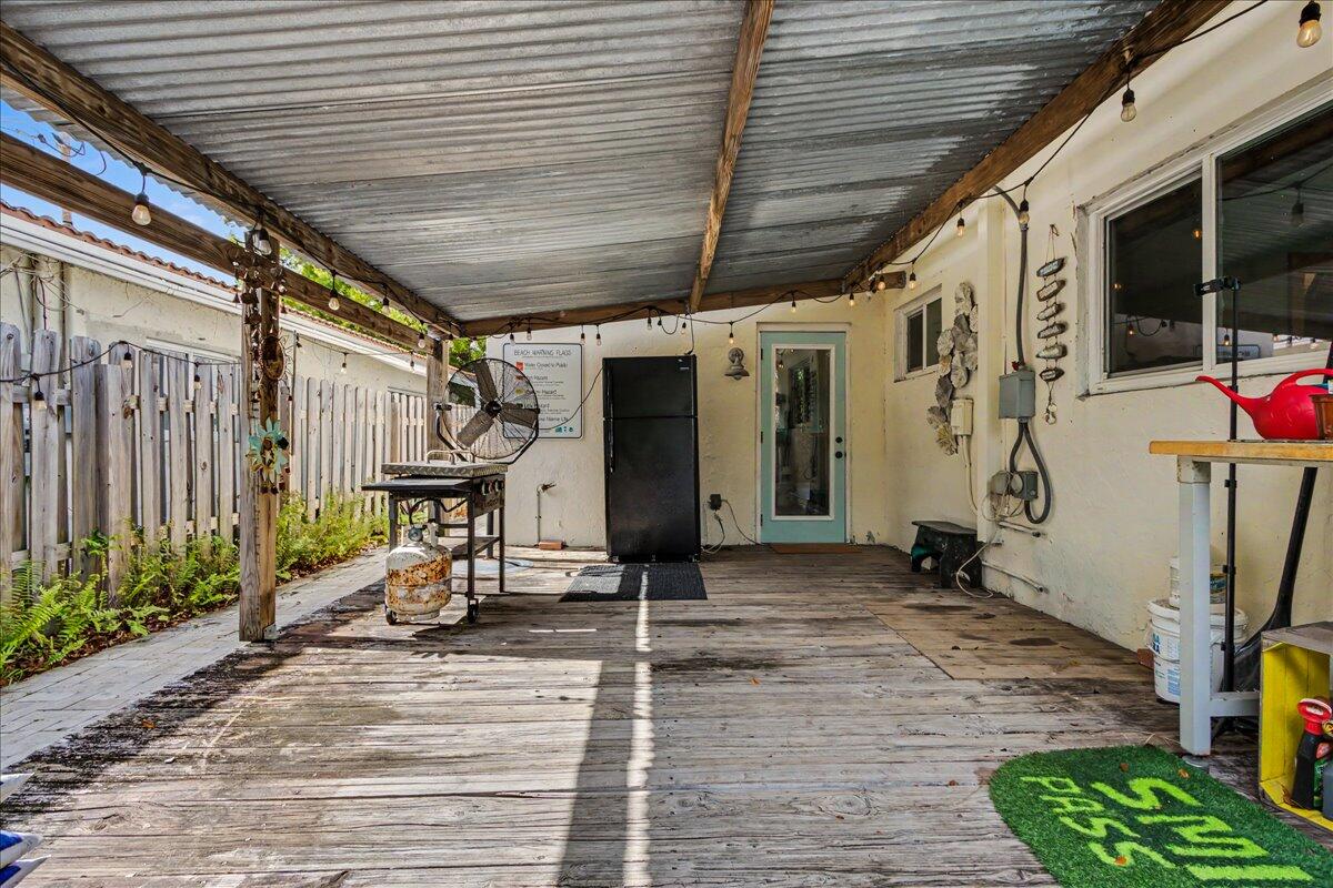 411 Southwest 1st Street Boca Raton, FL 33432 - Photo 40 of 47 Deck