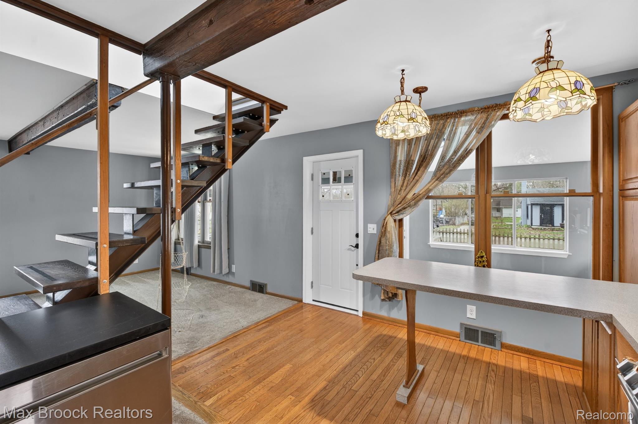 9024 Mandon Road White Lake, MI 48386 - Photo 7 of 39 9024-Mandon-Rd-WindowStill-Photography 9.jpg