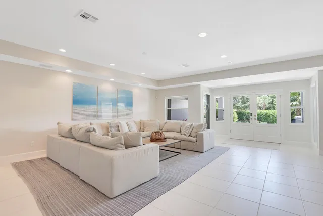 $15,000 | 11 North River Road, Sewall's Point, FL 34996