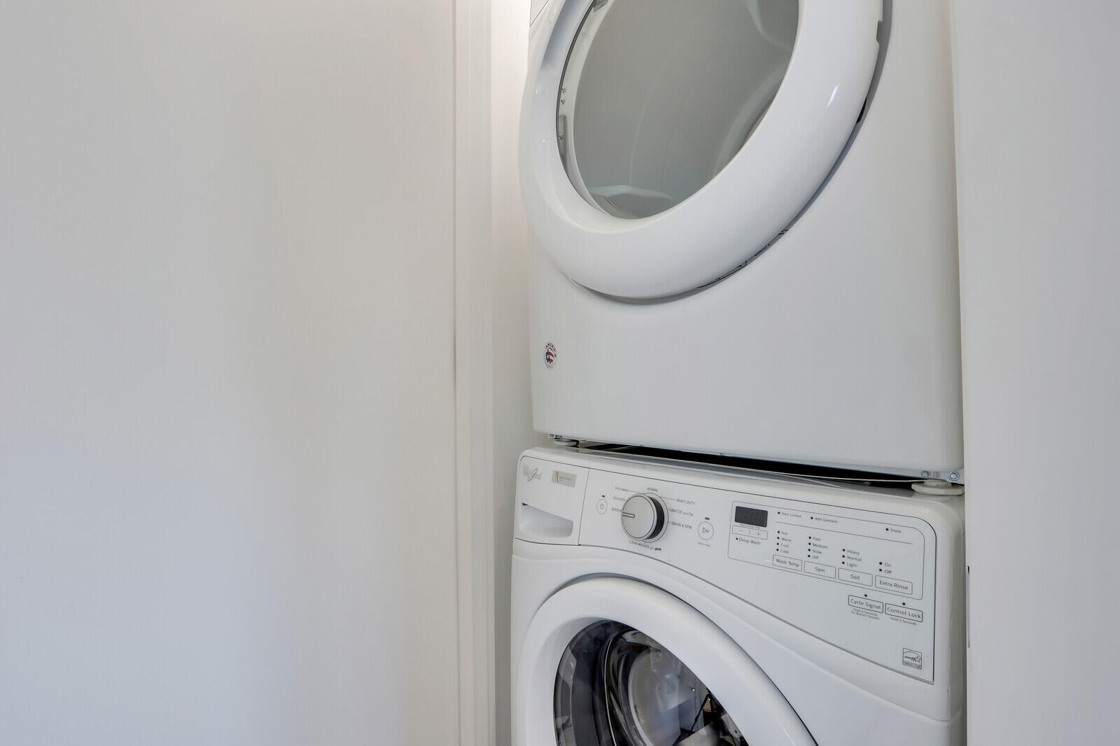 11 North River Road Sewall's Point, FL 34996 - Photo 42 of 67 a close up view of a washer and dryer