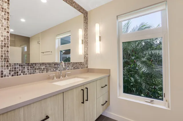 $15,000 | 11 North River Road, Sewall's Point, FL 34996