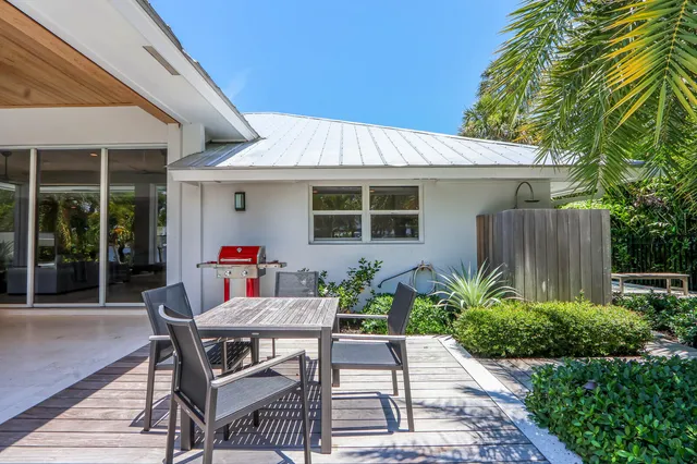 $15,000 | 11 North River Road, Sewall's Point, FL 34996