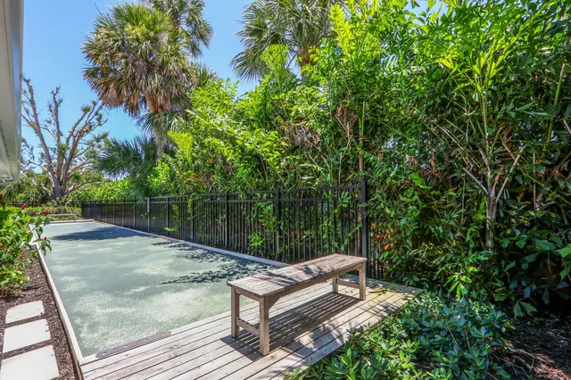 $15,000 | 11 North River Road, Sewall's Point, FL 34996