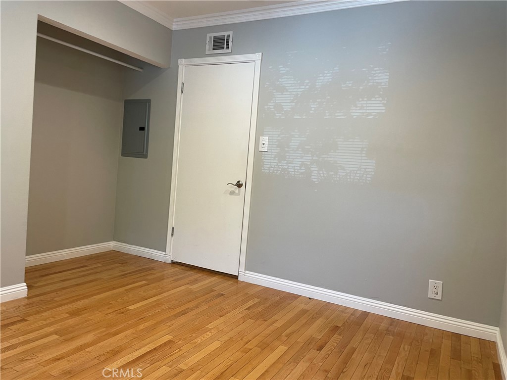 825 Delaware Road, Unit FRONT HOUSE Burbank, CA 91504 - Photo 28 of 37