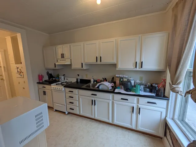 $600 | 15 West Main Street, Platteville, WI 53818