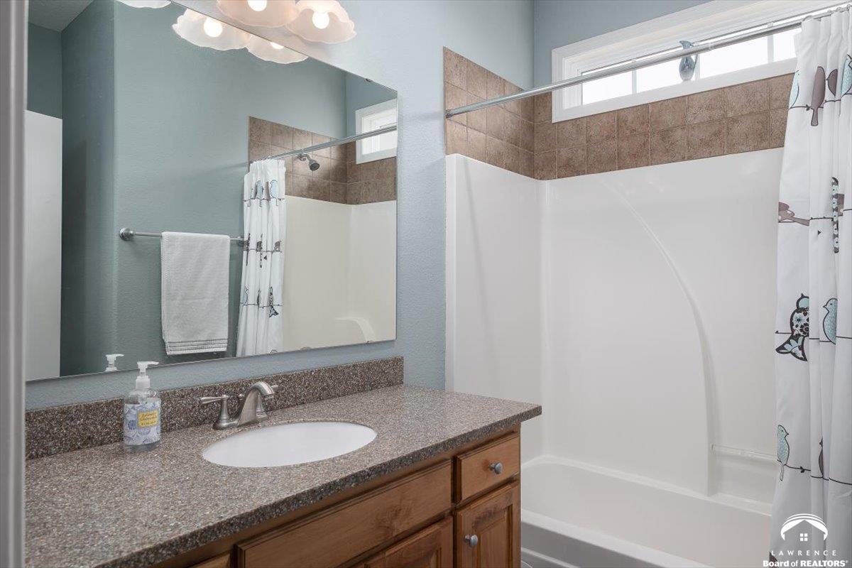 5249 Carson Place Lawrence, KS 66049 - Photo 22 of 25
