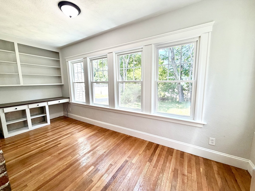 85 Barber Road, Unit 1 Framingham, MA 01702 - Photo 11 of 27