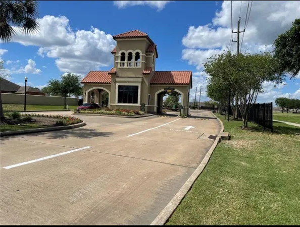 $2,950 | 60 Indian Wells Drive, Manvel, TX 77578