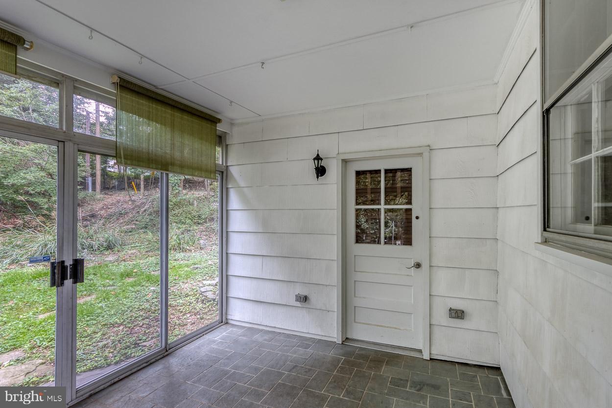 5105 Sekots Road Baltimore, MD 21207 - Photo 19 of 43