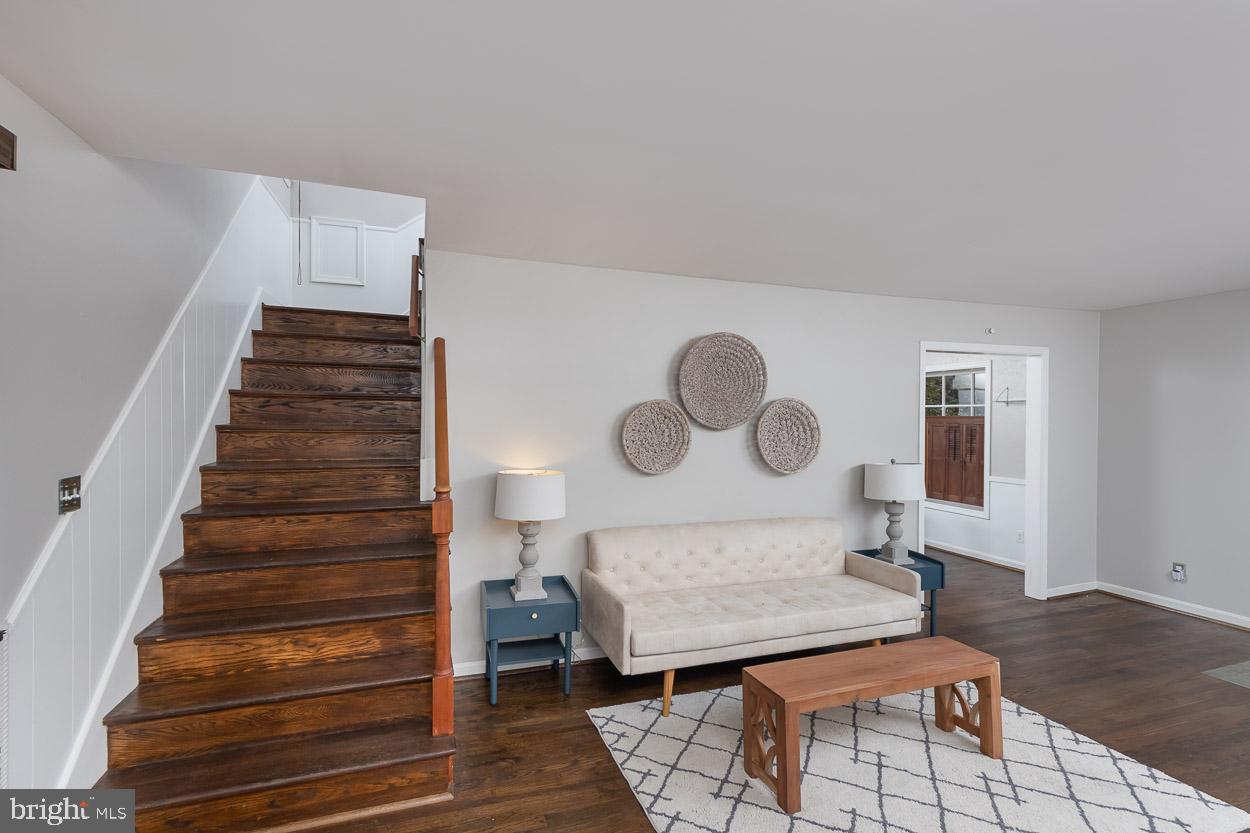 5105 Sekots Road Baltimore, MD 21207 - Photo 6 of 43