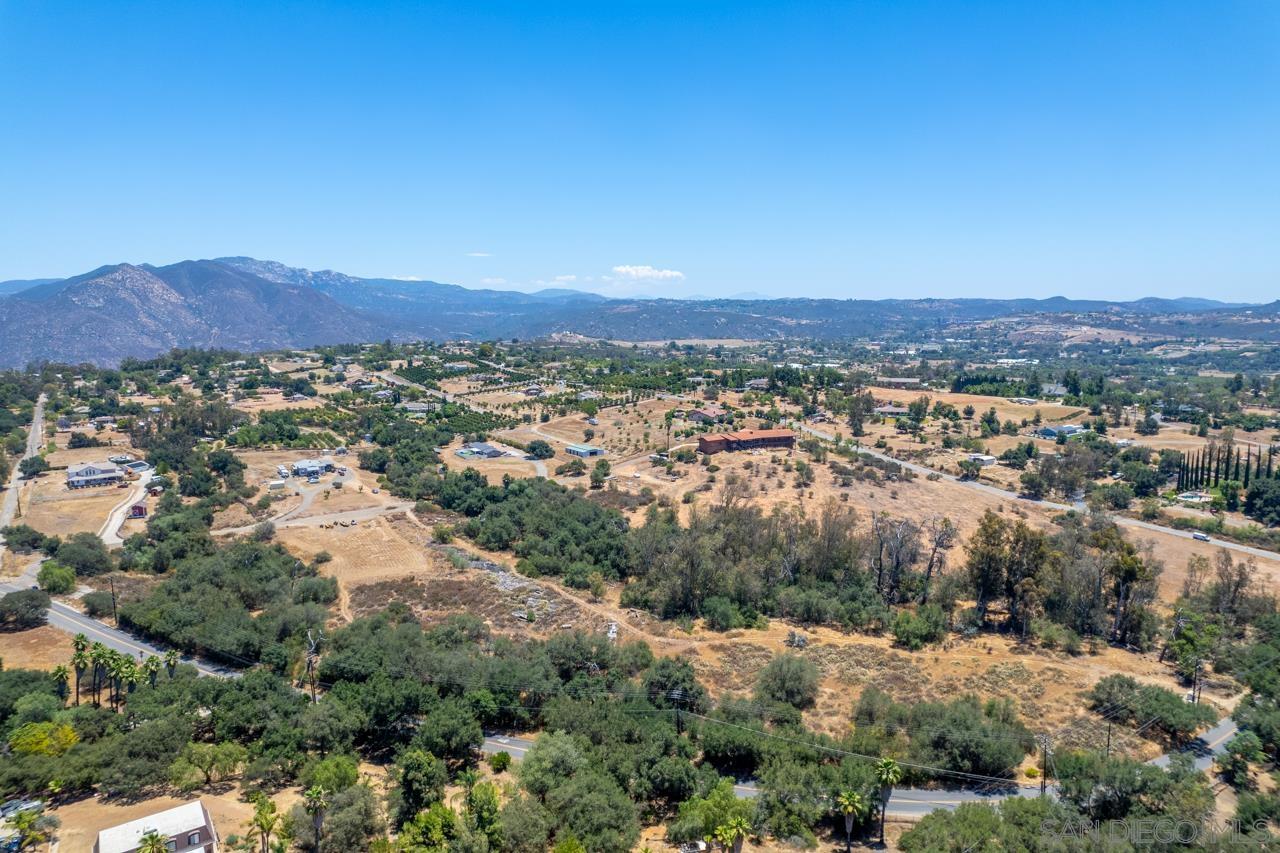 15612 Fruitvale Road Valley Center, CA 92082 - Photo 11 of 33 a view of a city with mountain