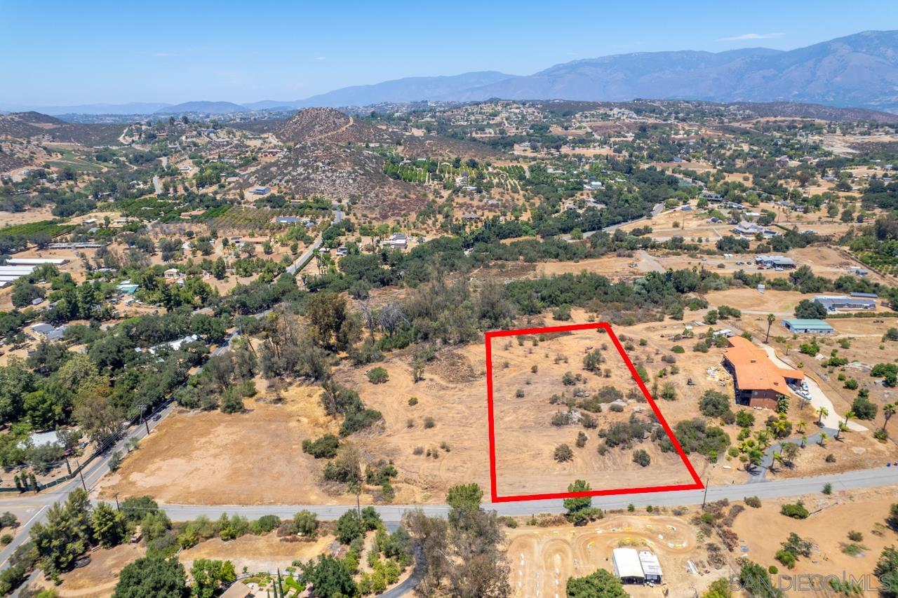 15612 Fruitvale Road Valley Center, CA 92082 - Photo 4 of 33 view of city and mountain