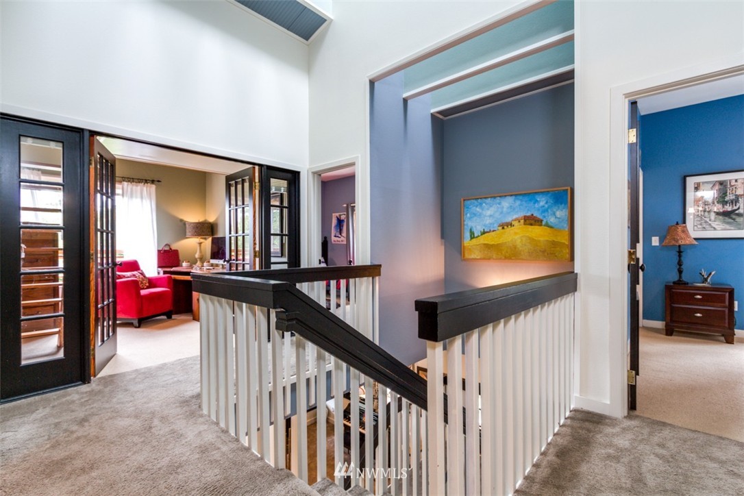 7396 Springridge Road Northeast Bainbridge Island, WA 98110 - Photo 14 of 25 Gallery Image 14