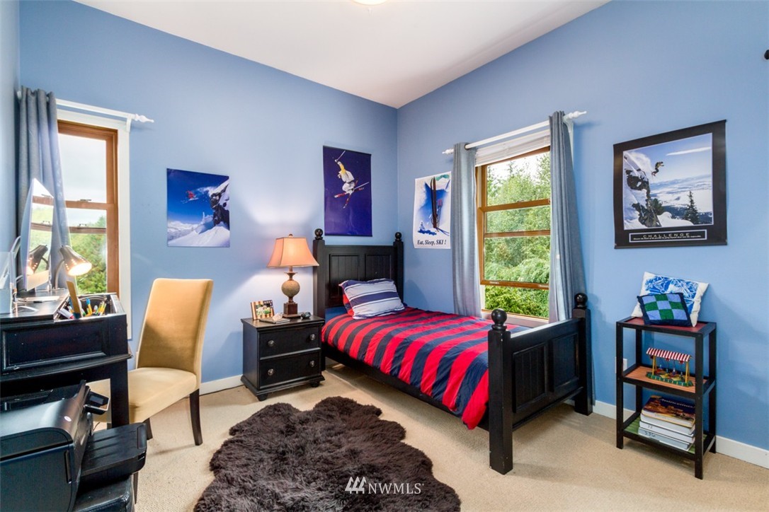 7396 Springridge Road Northeast Bainbridge Island, WA 98110 - Photo 19 of 25 Gallery Image 19