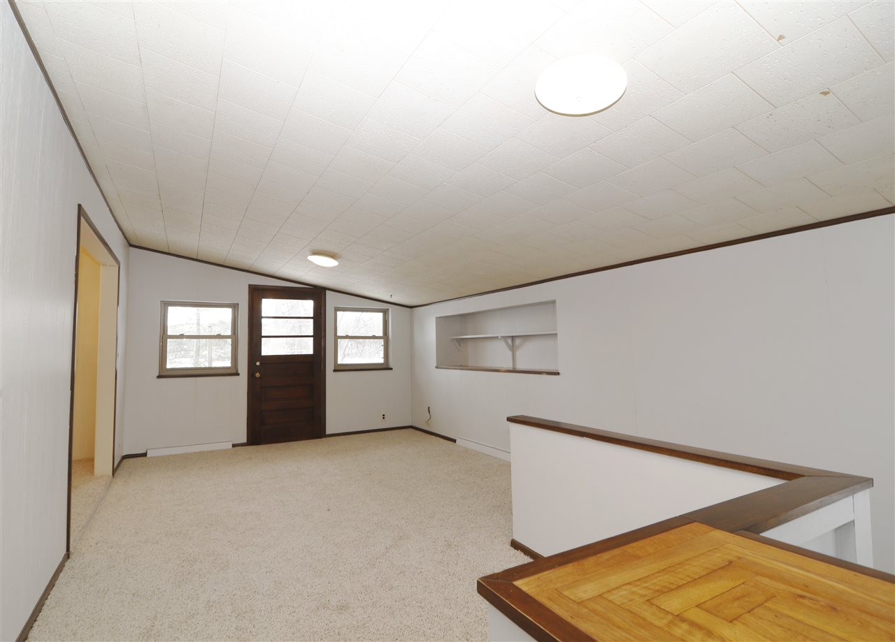 4626 East Lyndale Road Peoria, IL 61614 - Photo 15 of 36 Gallery Image 15