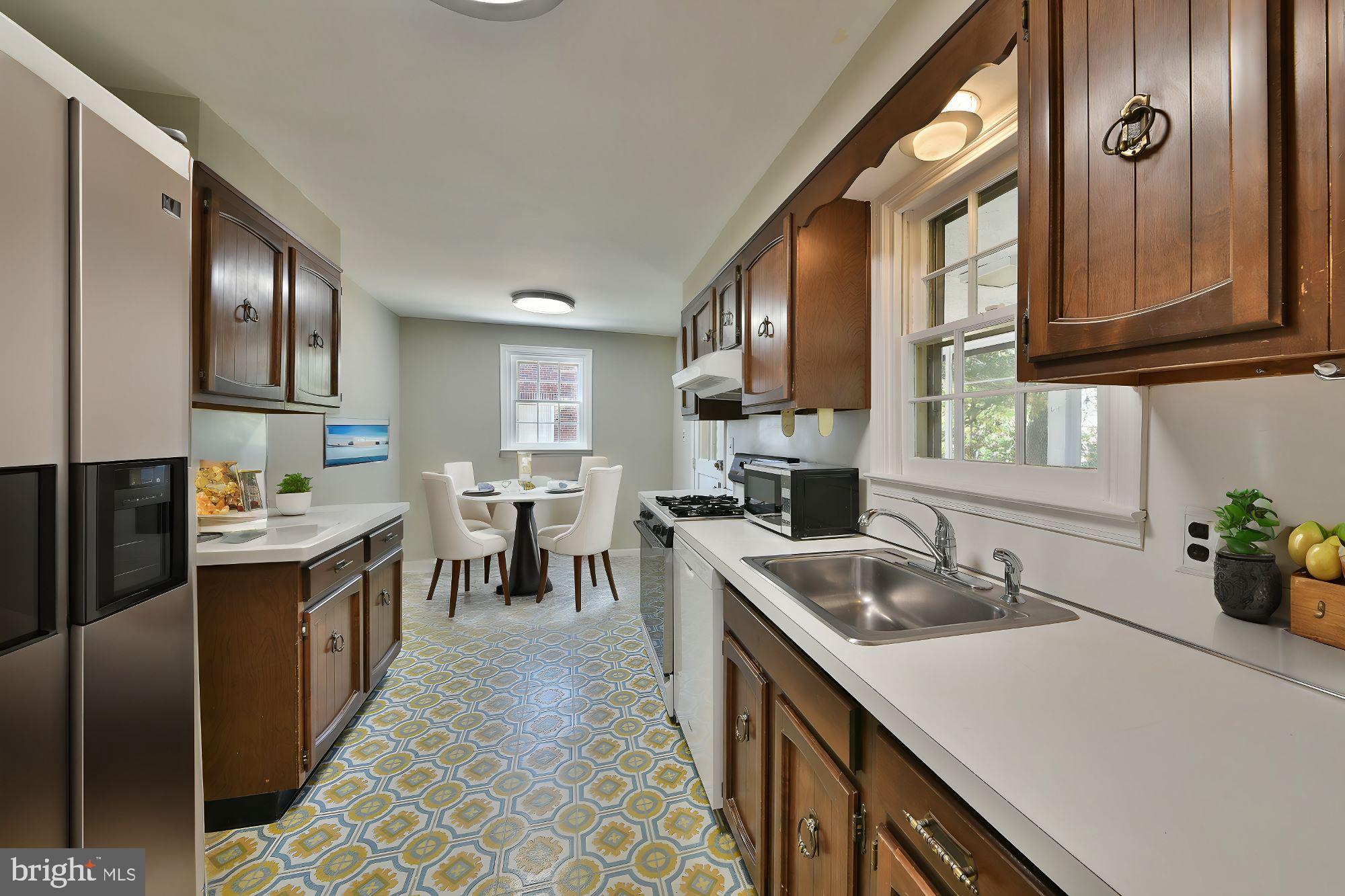 103 Dewey Road Cheltenham, PA 19012 - Photo 14 of 27 Kitchen-w.-New-Lighting