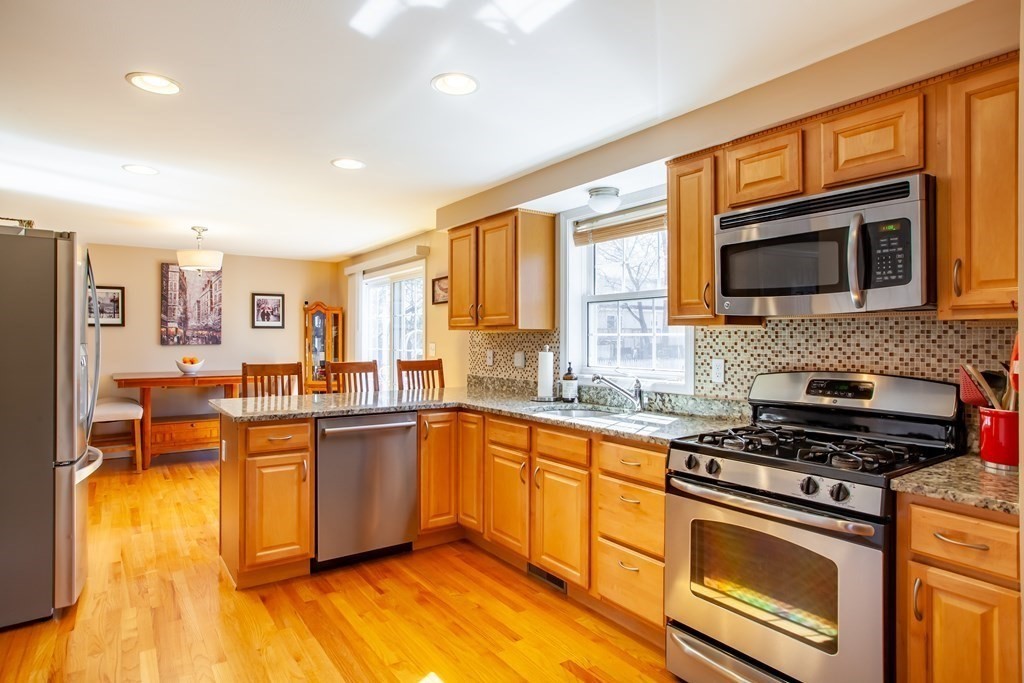 7 Fuller Road Billerica, MA 01821 - Photo 13 of 40 Gallery Image 13