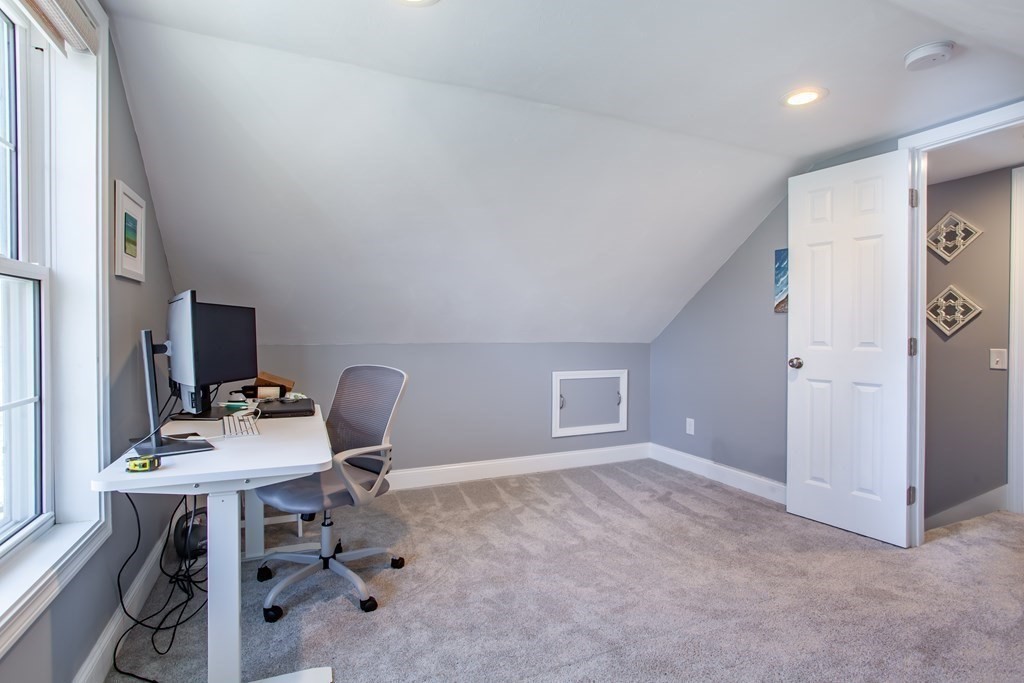 7 Fuller Road Billerica, MA 01821 - Photo 26 of 40 Gallery Image 26