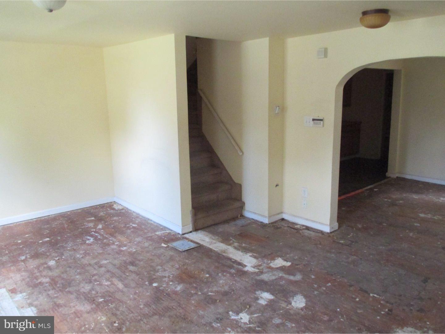 3104 Sumter Road Camden, NJ 08104 - Photo 4 of 11