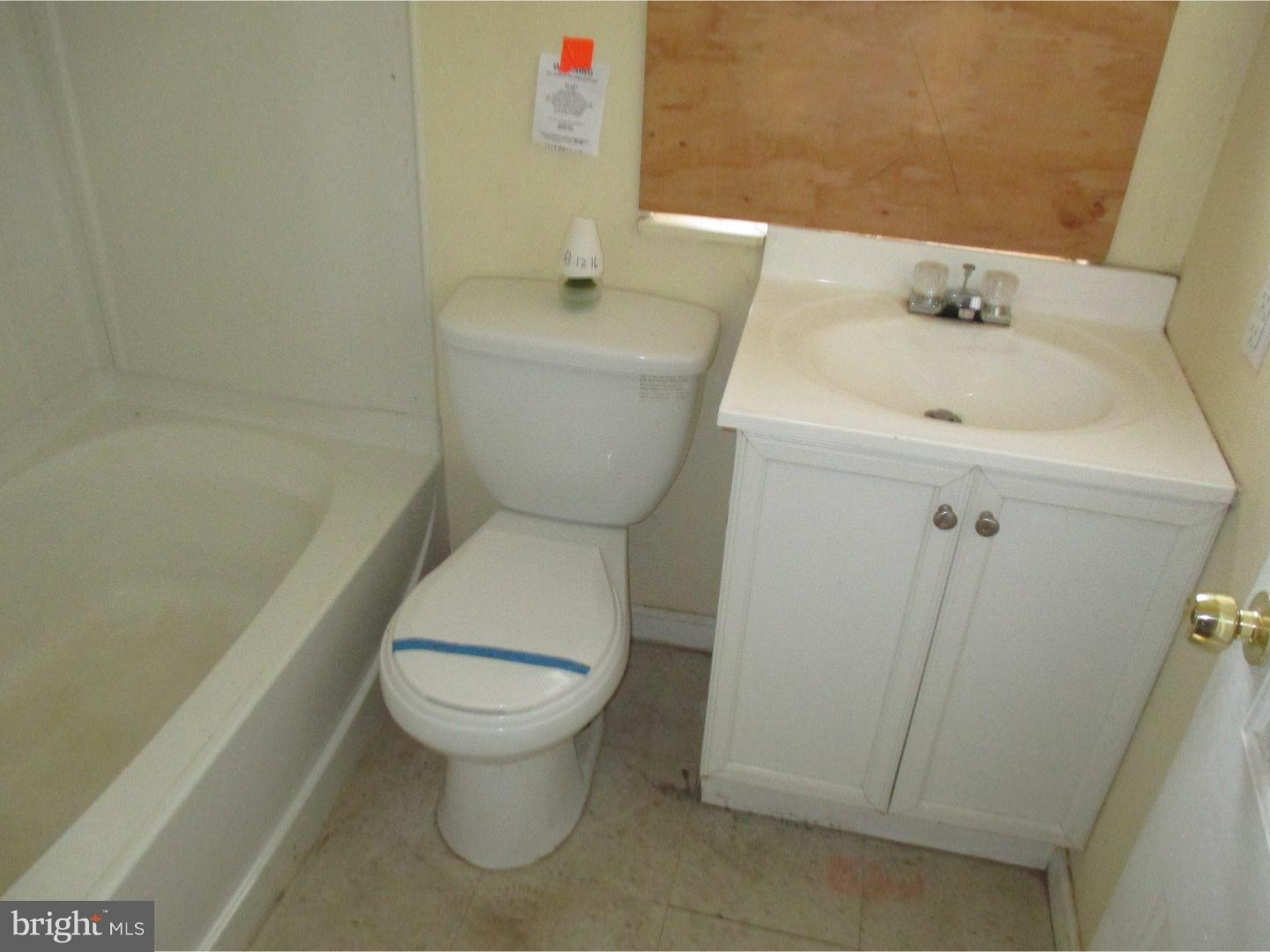 3104 Sumter Road Camden, NJ 08104 - Photo 8 of 11