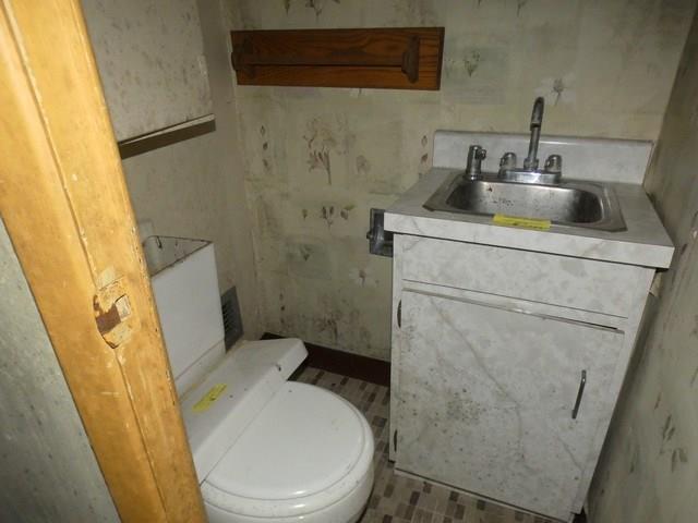 1319 Old Freeport Road Pittsburgh, PA 15238 - Photo 20 of 21 Gallery Image 20