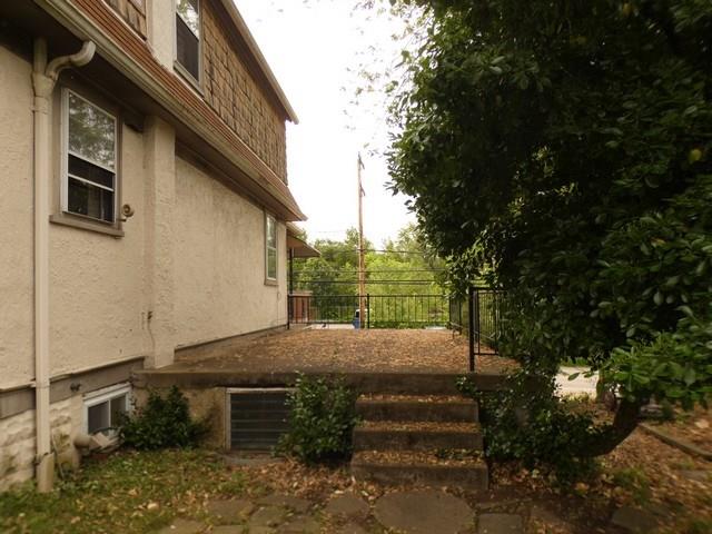 1319 Old Freeport Road Pittsburgh, PA 15238 - Photo 5 of 21 Gallery Image 5