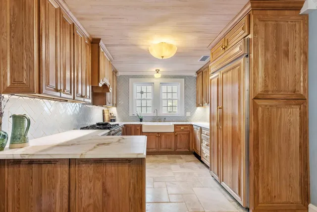 $2,500 | 821 Ingleside Avenue, Tallahassee, FL 32303