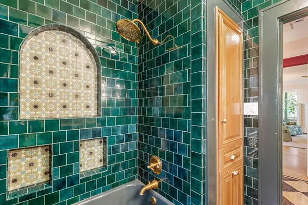 $2,300 | 821 Ingleside Avenue, Tallahassee, FL 32303