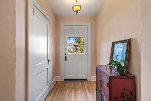 $2,300 | 821 Ingleside Avenue, Tallahassee, FL 32303