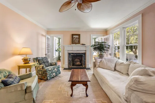 $2,500 | 821 Ingleside Avenue, Tallahassee, FL 32303