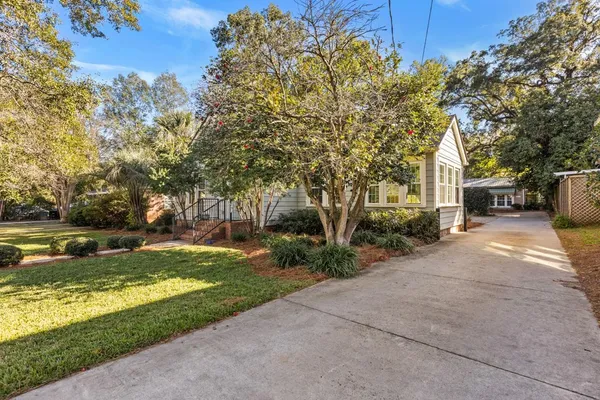 $2,300 | 821 Ingleside Avenue, Tallahassee, FL 32303